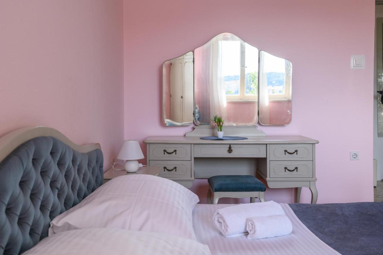 Apartment Rosehip Дубровник Екстериор снимка